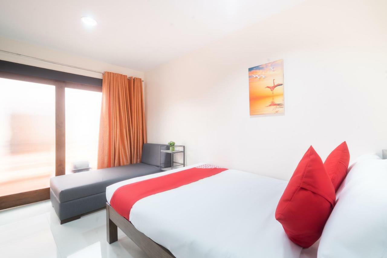 Oyo 199 Solange Apartelle Davao City Exterior foto